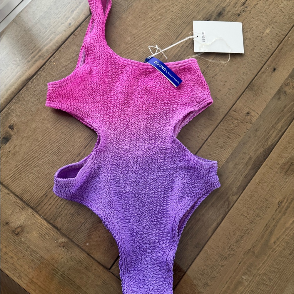 Bound by bound eye ombré bikini - Picture 7 of 7